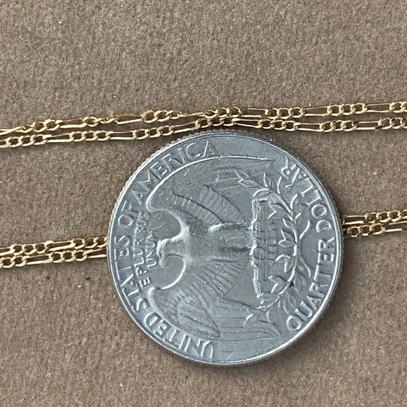 2 Linked Solid 14 K Gold 7 inch Figaro Bracelets - Picture 5 of 7